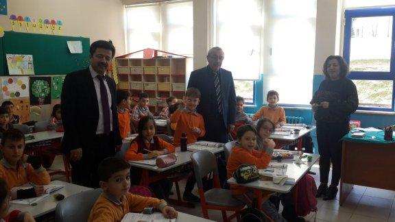 Akçakoca İlçe Milli Eğitim Müdürümüz Ömer EZER Bahaettin Güçlü İlk ve Ortaokulunu ziyaret etti.